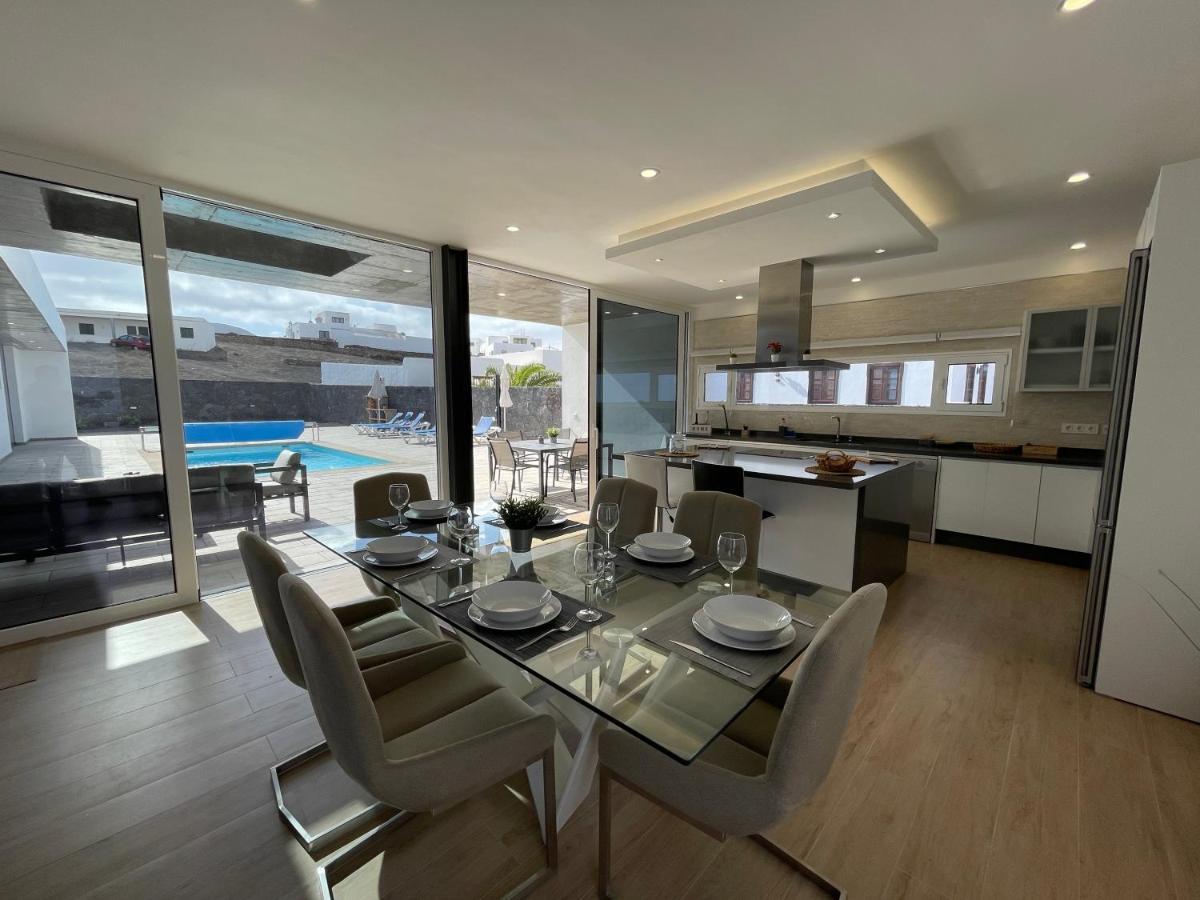Eslanzarote Eco Villa Tony, Heated Pool, Jacuzzi, Sat Tv, Super Wifi La Costa Luaran gambar