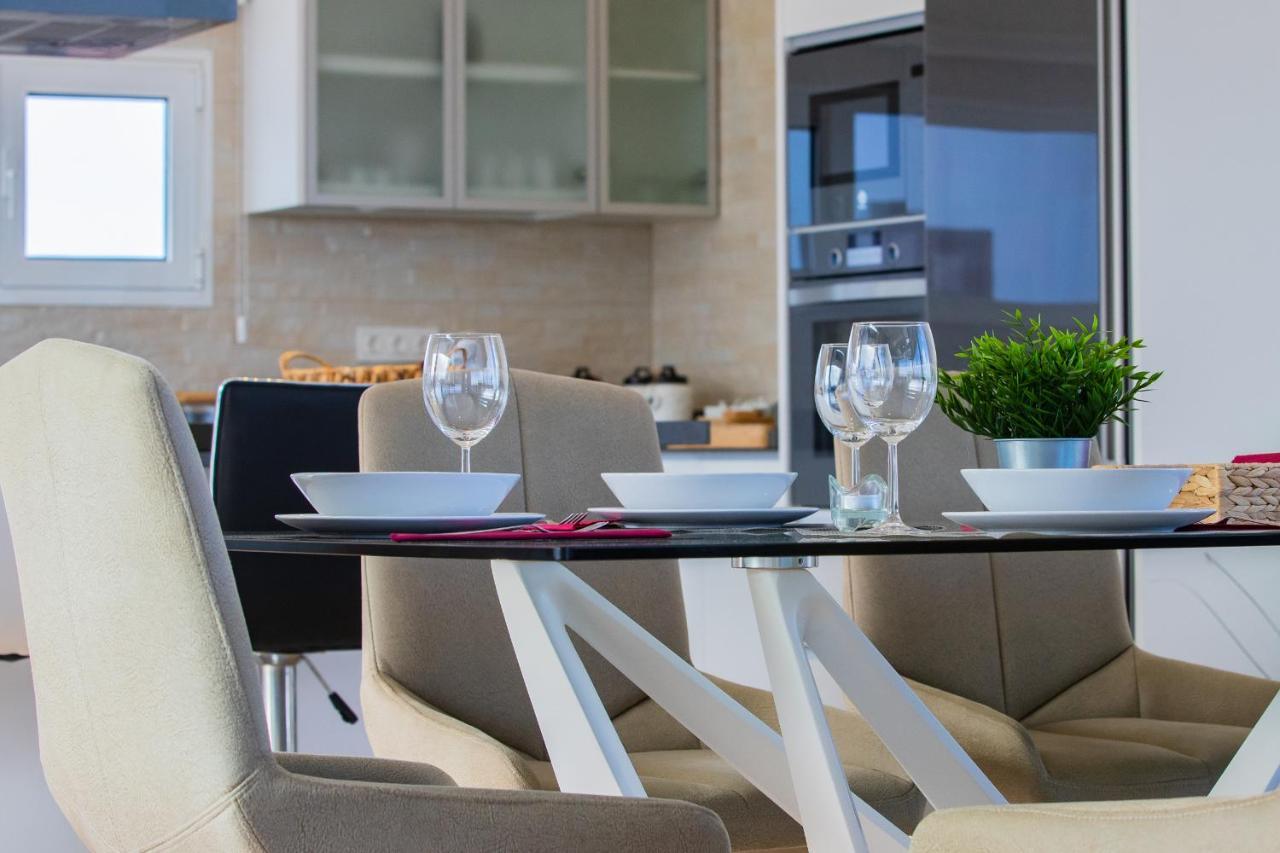 Eslanzarote Eco Villa Tony, Heated Pool, Jacuzzi, Sat Tv, Super Wifi La Costa Luaran gambar