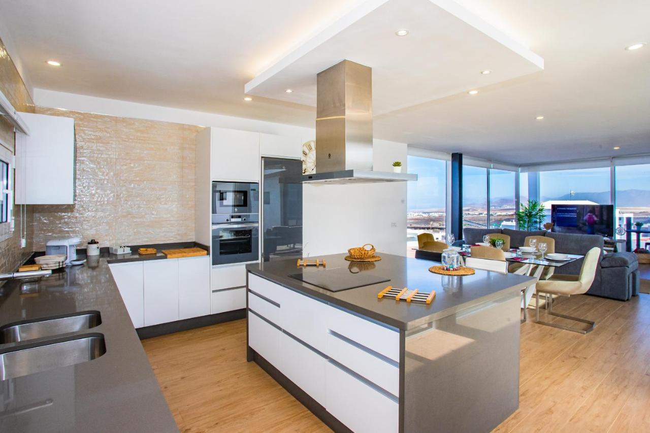 Eslanzarote Eco Villa Tony, Heated Pool, Jacuzzi, Sat Tv, Super Wifi La Costa Luaran gambar