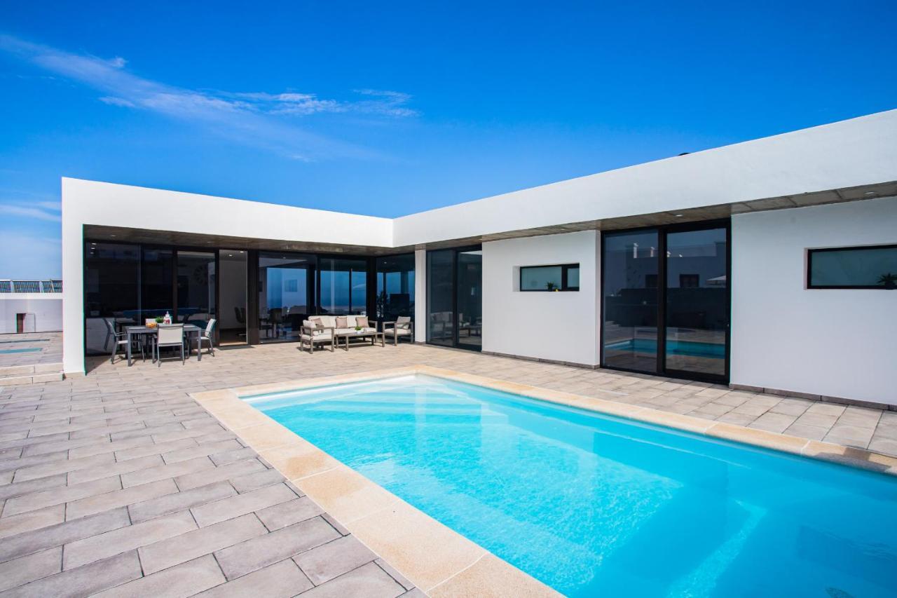 Eslanzarote Eco Villa Tony, Heated Pool, Jacuzzi, Sat Tv, Super Wifi La Costa Luaran gambar