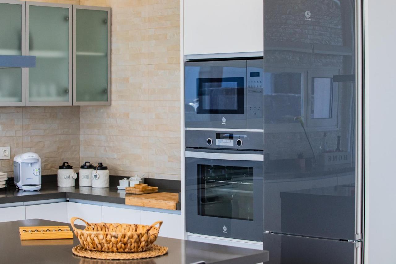 Eslanzarote Eco Villa Tony, Heated Pool, Jacuzzi, Sat Tv, Super Wifi La Costa Luaran gambar