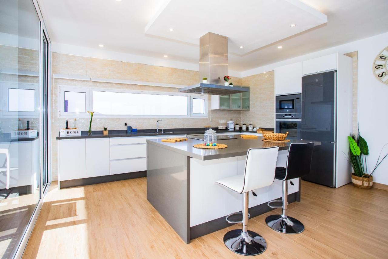 Eslanzarote Eco Villa Tony, Heated Pool, Jacuzzi, Sat Tv, Super Wifi La Costa Luaran gambar