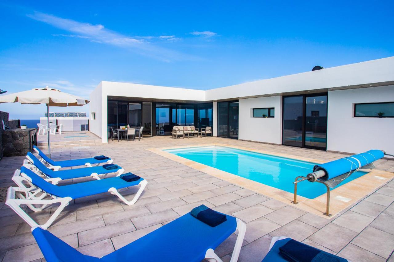 Eslanzarote Eco Villa Tony, Heated Pool, Jacuzzi, Sat Tv, Super Wifi La Costa Luaran gambar